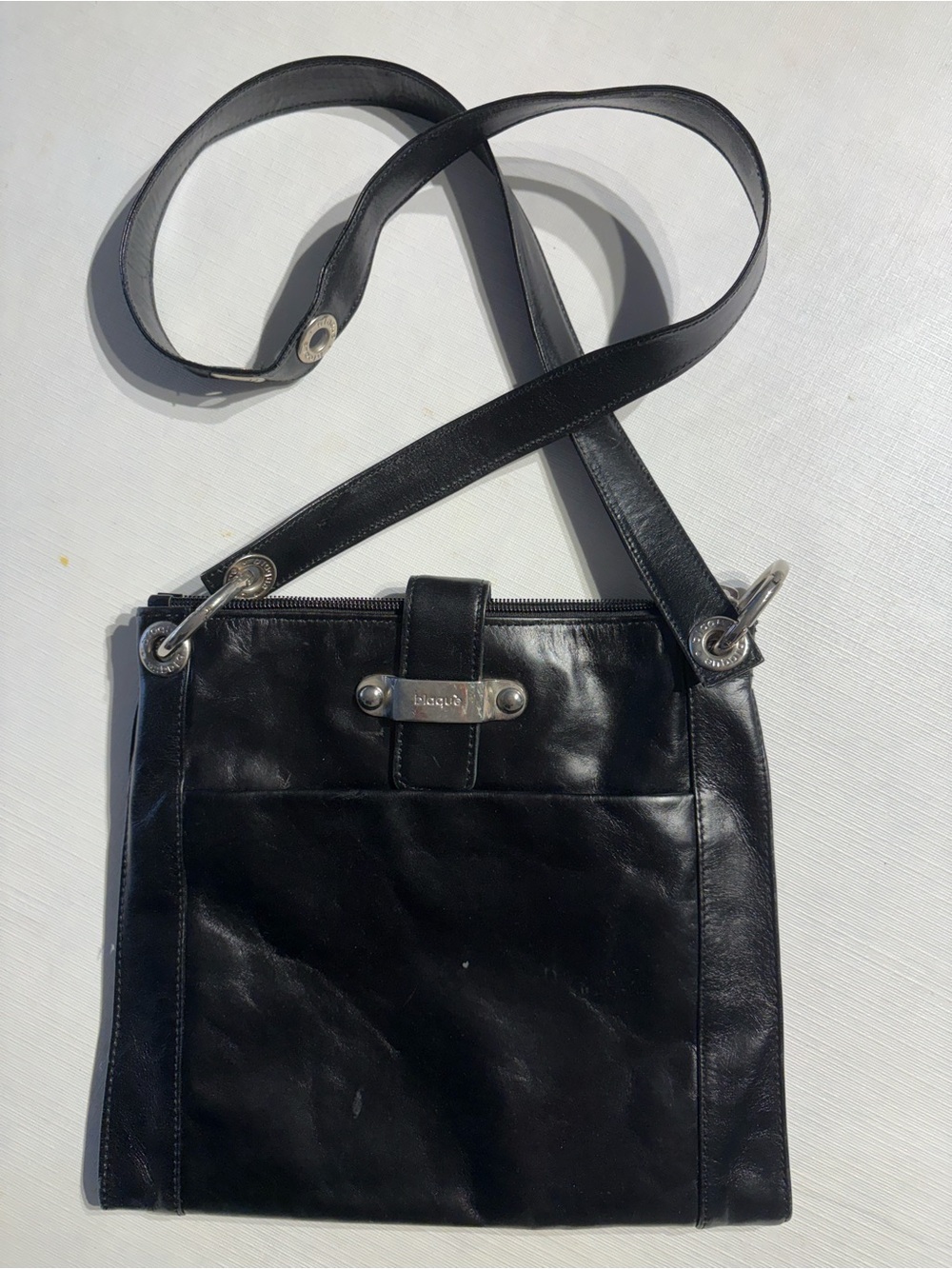 Vintage Blaqué Black Genuine Leather Crossbody Bag – 3 Pockets, Silver Hardware